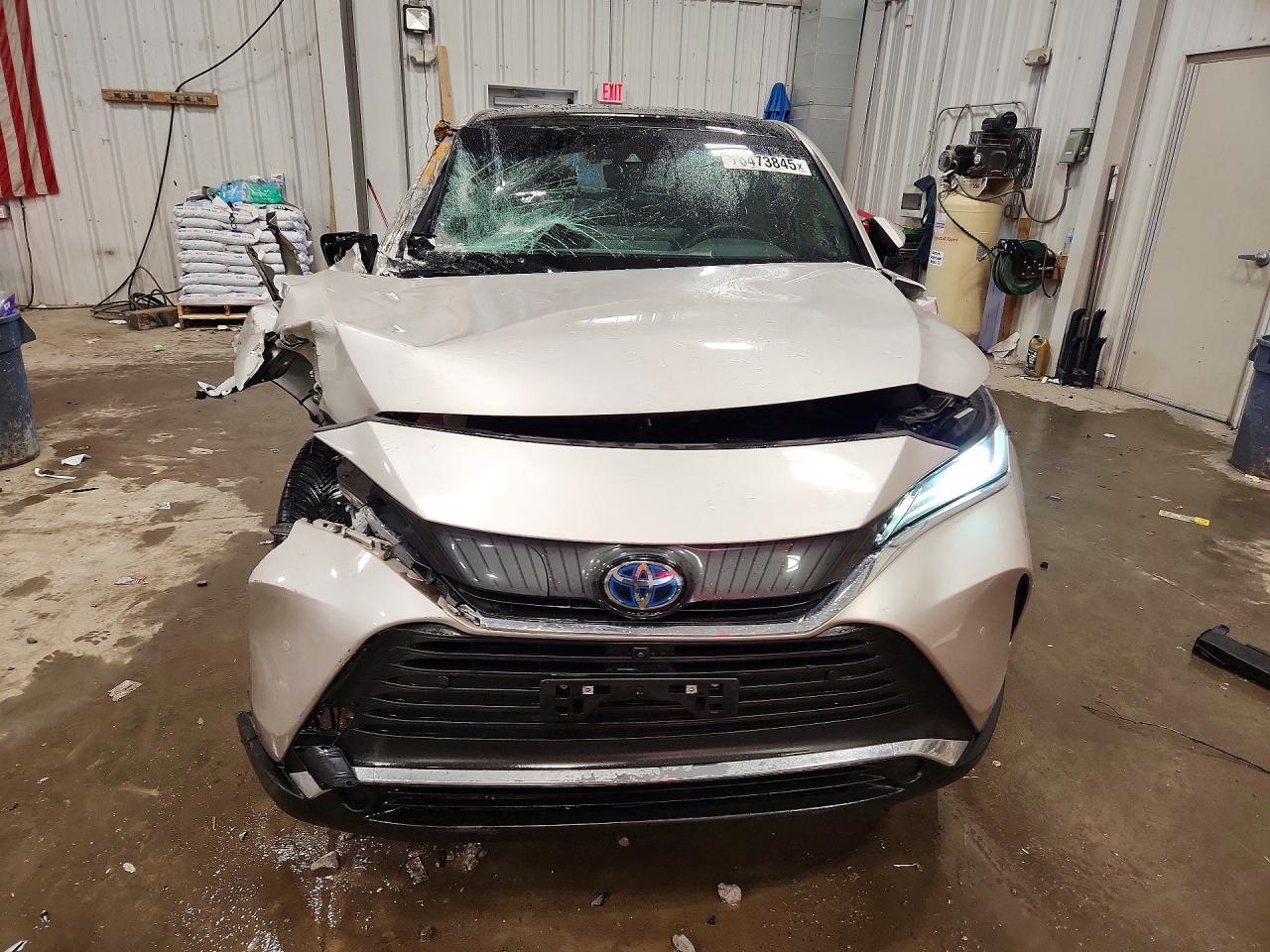 2021 TOYOTA VENZA LIMITED photo 5