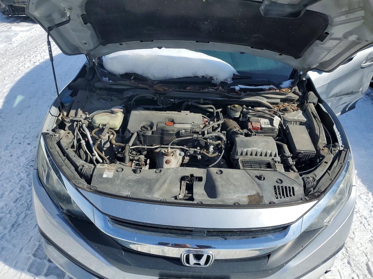 2016 HONDA CIVIC LX photo 11