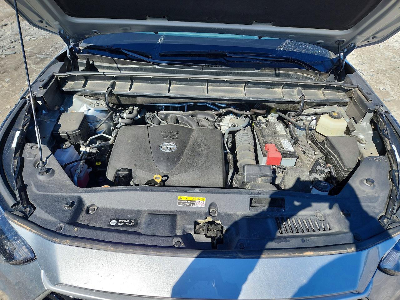 2021 TOYOTA HIGHLANDER XLE photo 23