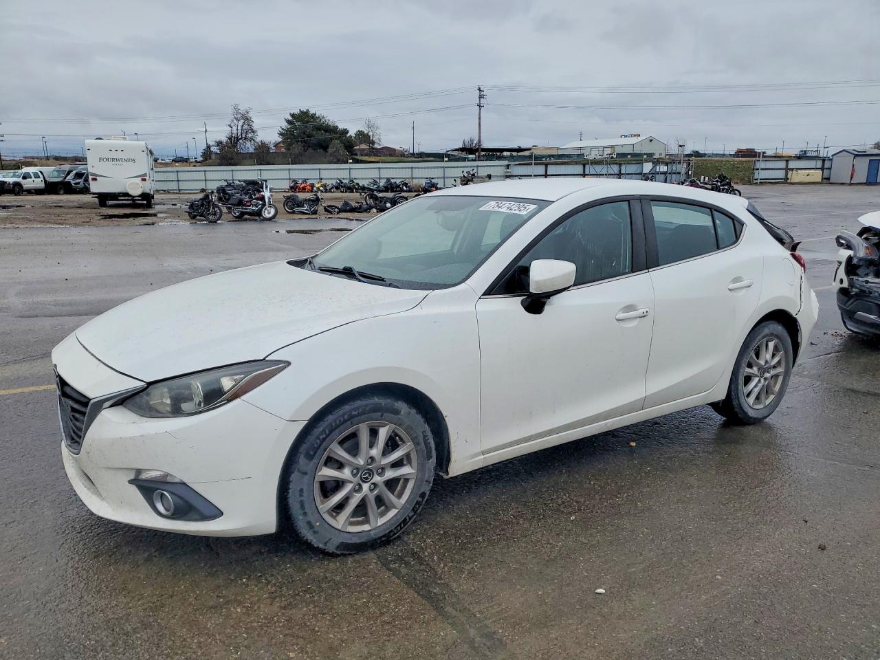 2014 MAZDA 3