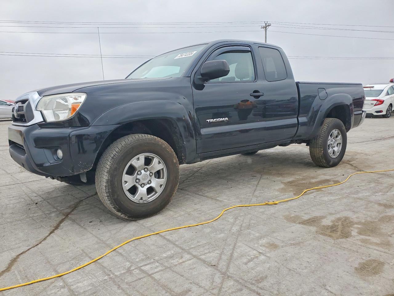 2013 TOYOTA TACOMA