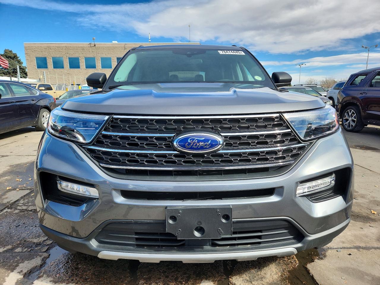 2023 FORD EXPLORER XLT photo 5