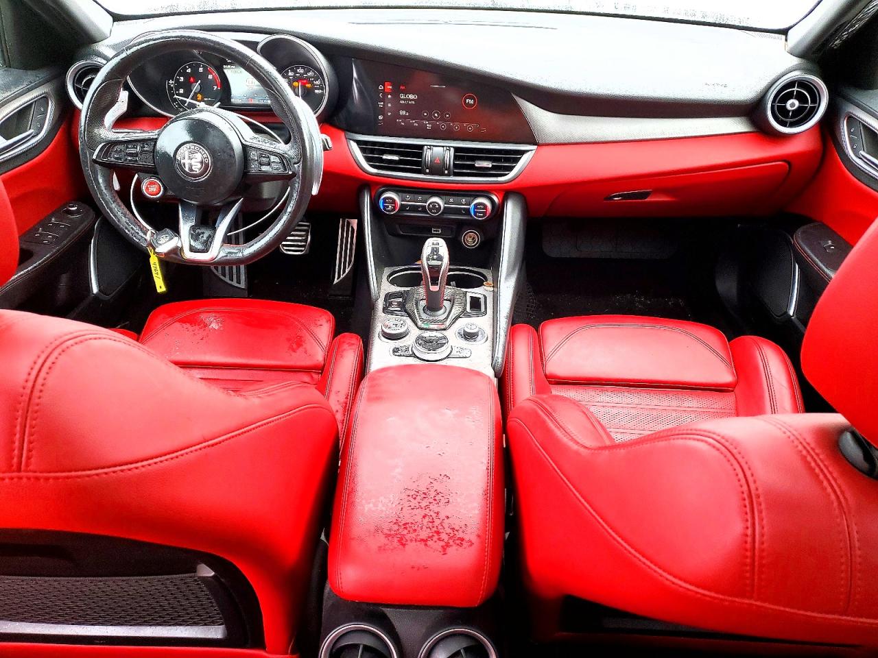 2020 ALFA ROMEO GIULIA TI photo 22