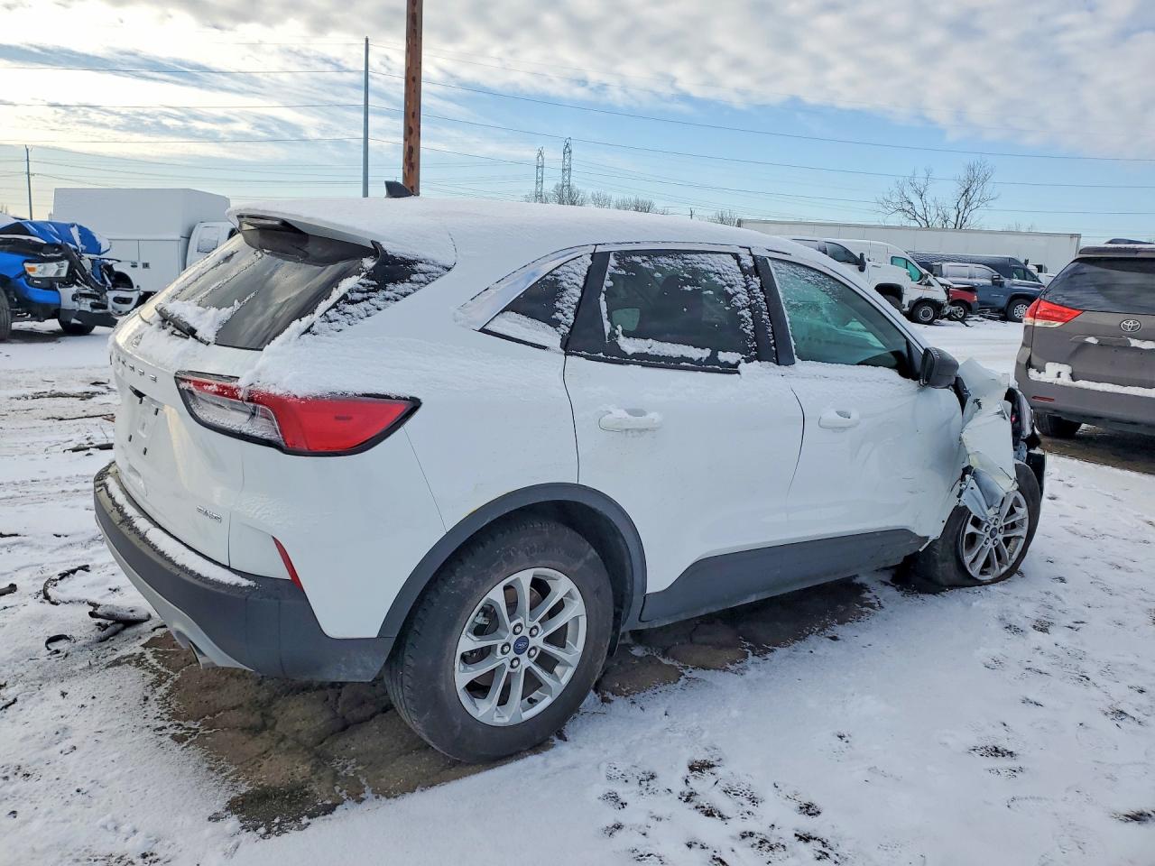 2022 FORD ESCAPE SE photo 7