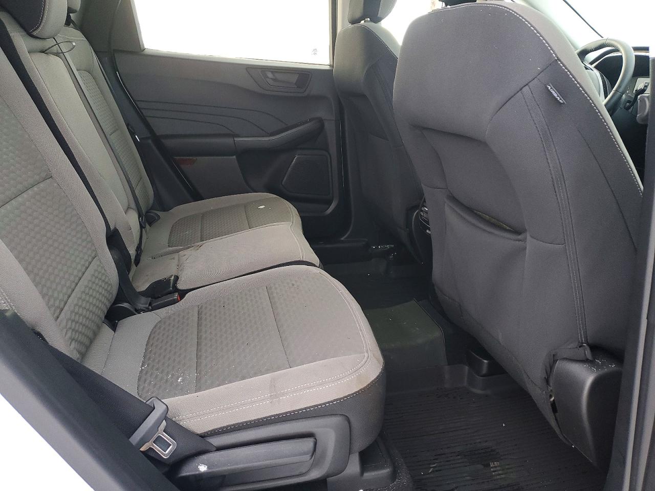 2022 FORD ESCAPE SE photo 31