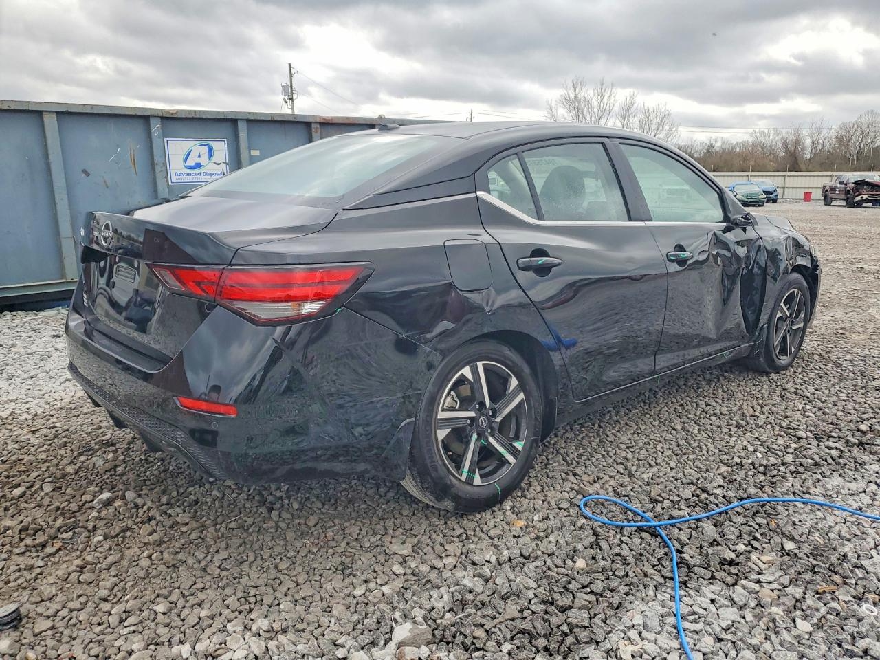 2025 NISSAN SENTRA SV photo 3