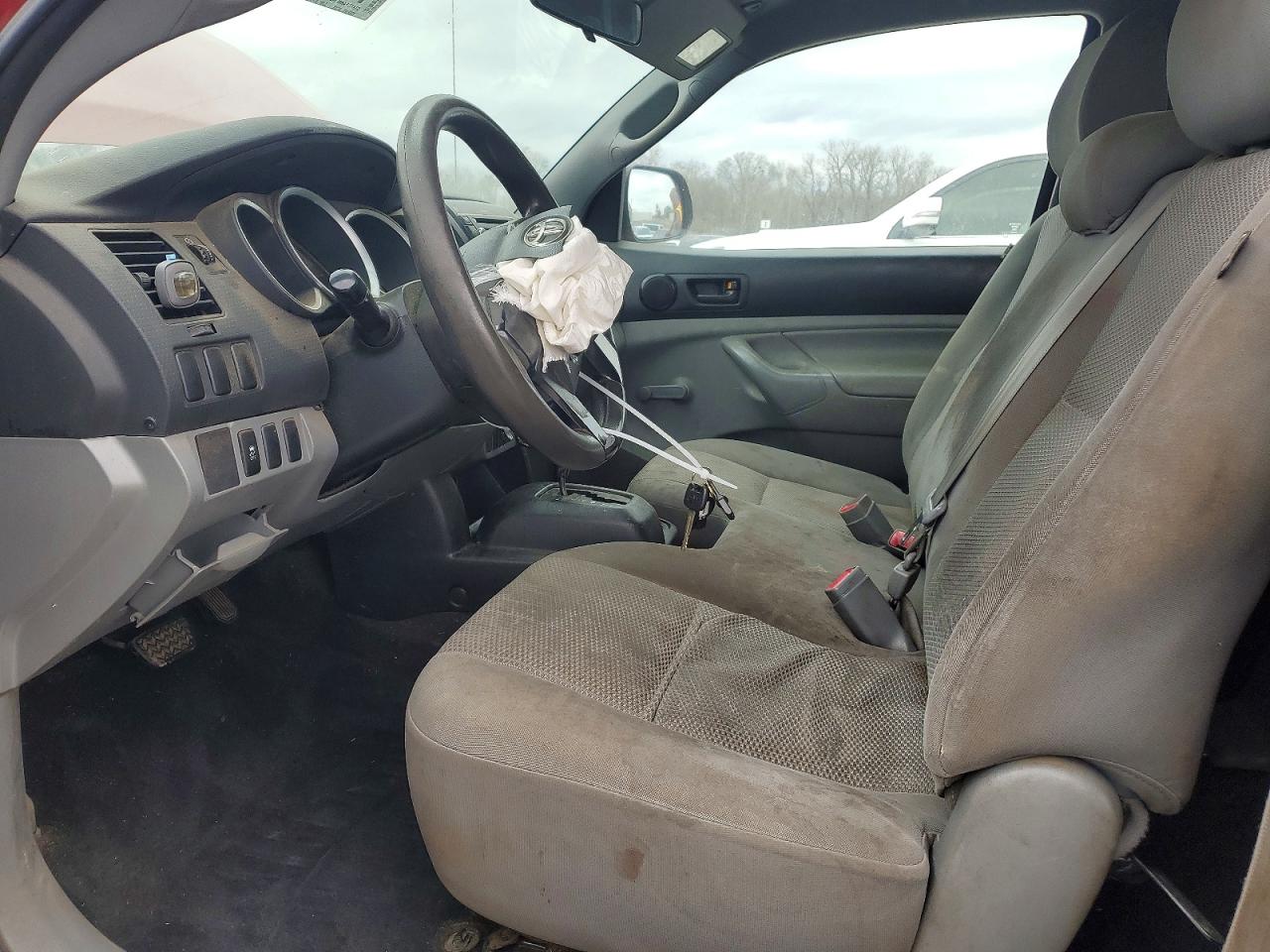 2013 TOYOTA TACOMA BASE photo 7
