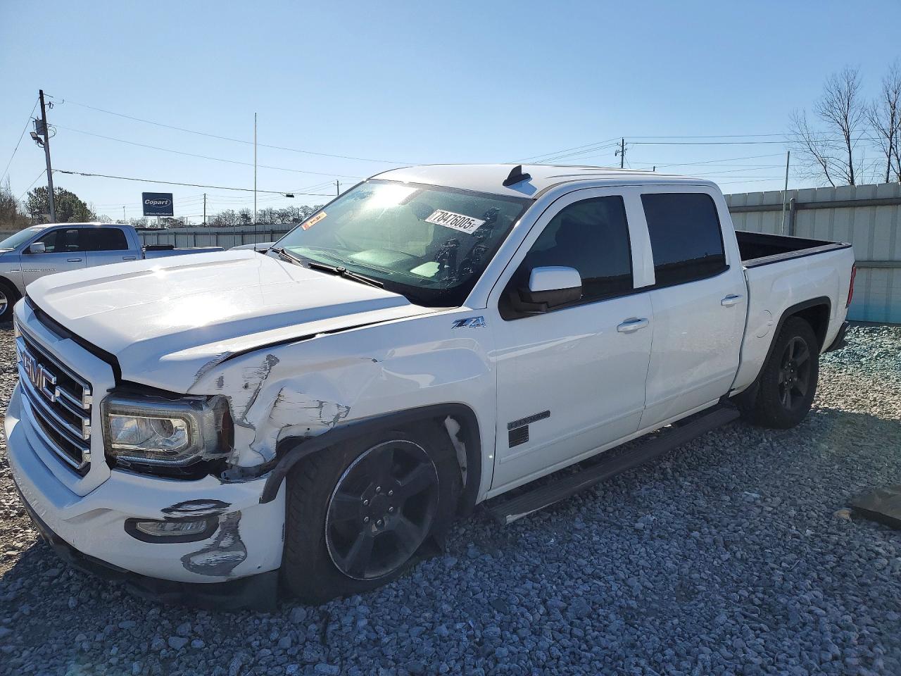 2017 GMC SIERRA