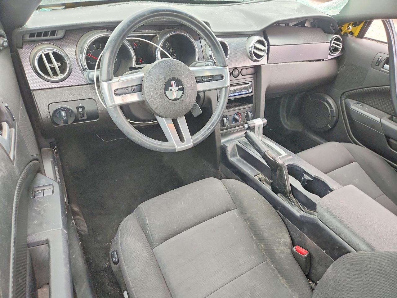 2006 FORD MUSTANG photo 15