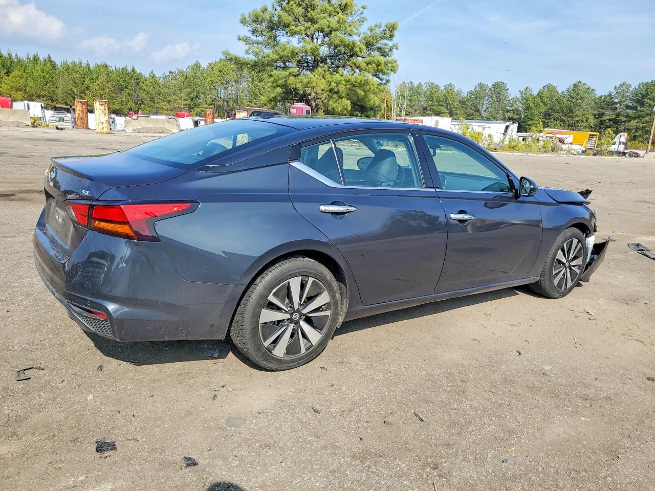 2019 NISSAN ALTIMA SL photo 7