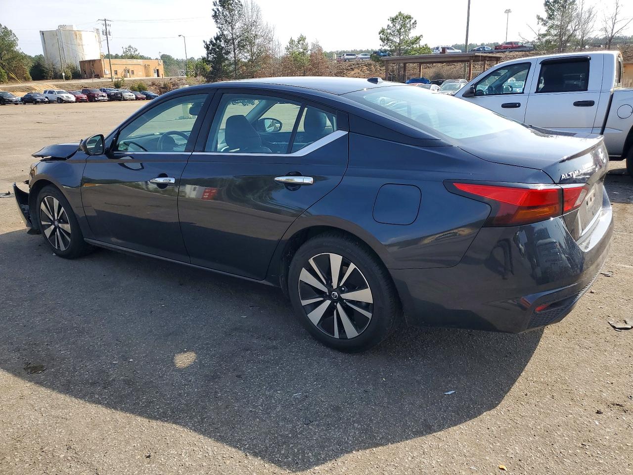 2019 NISSAN ALTIMA SL photo 4