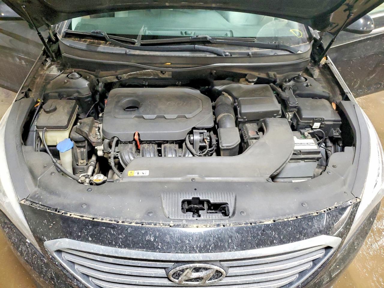 2015 HYUNDAI SONATA SE photo 21