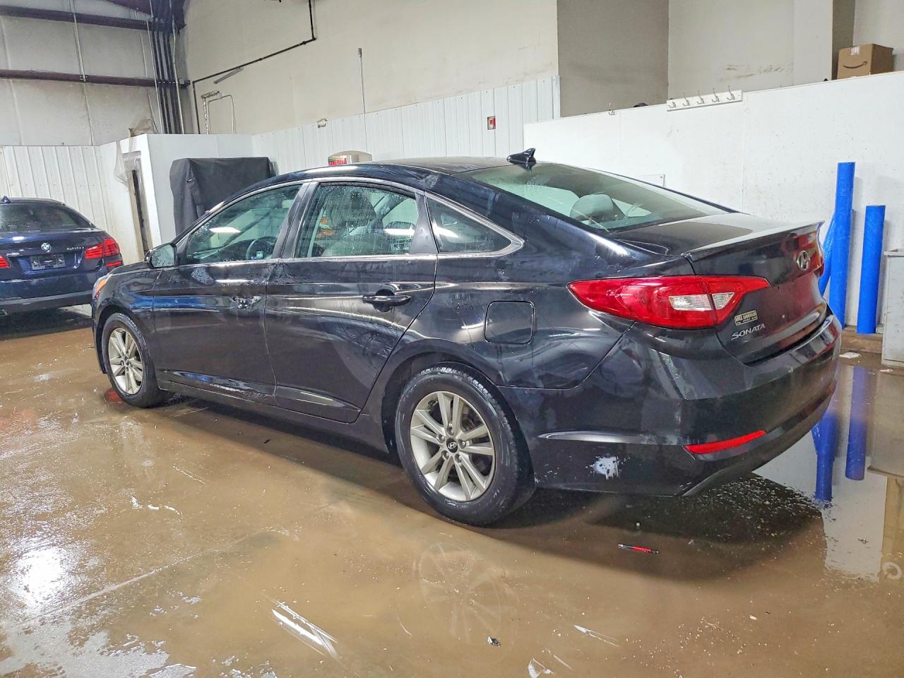 2015 HYUNDAI SONATA SE photo 3