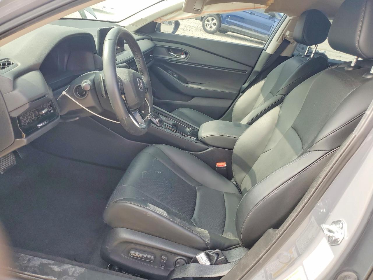 2024 HONDA ACCORD TOURING HYBRID photo 13