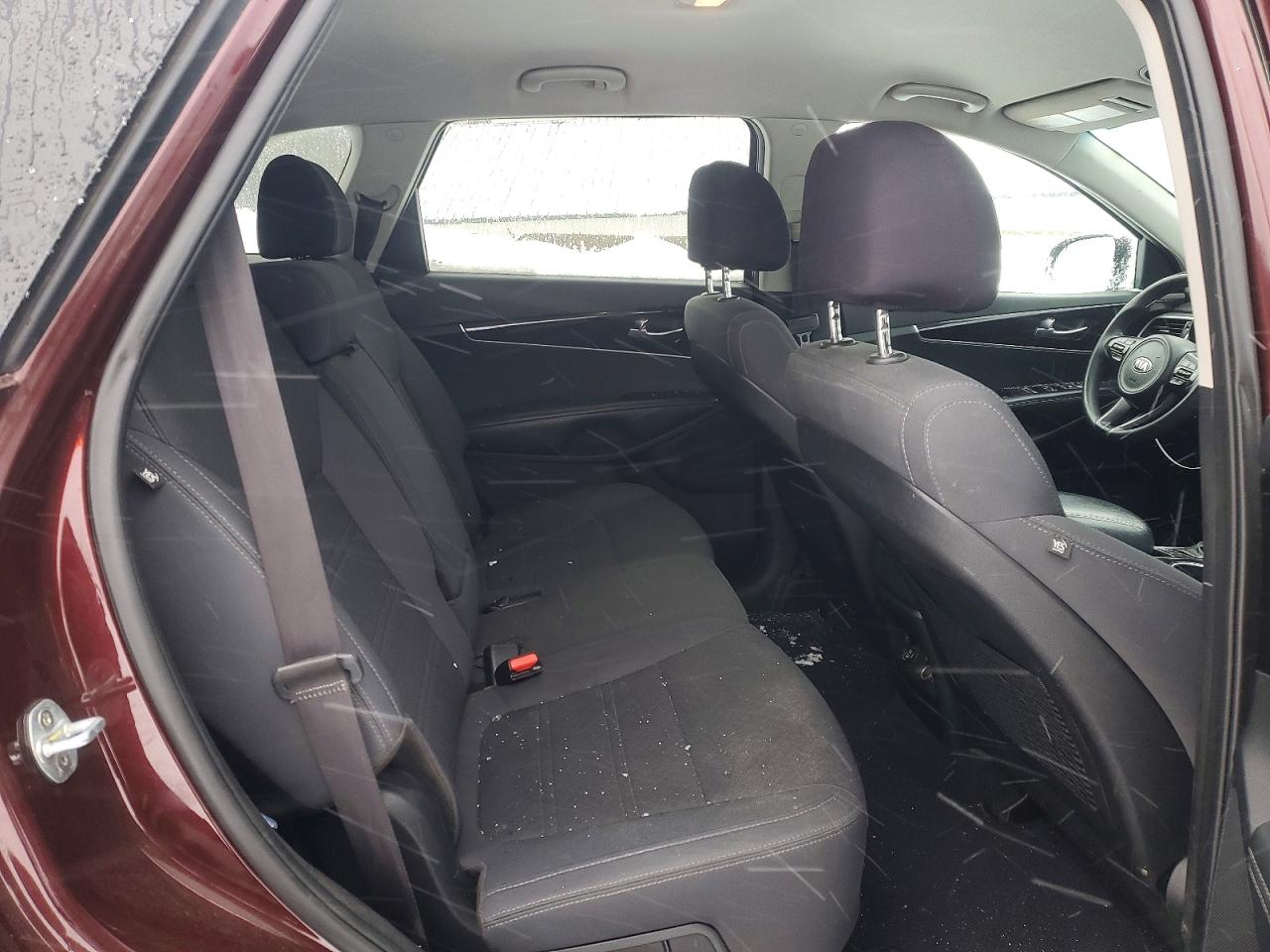 2017 KIA SORENTO LX photo 21