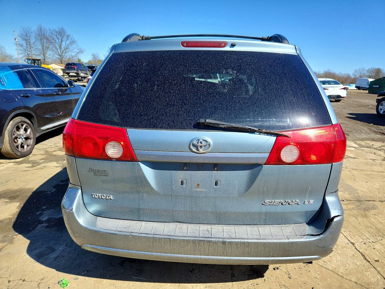 2009 TOYOTA SIENNA CE photo 6