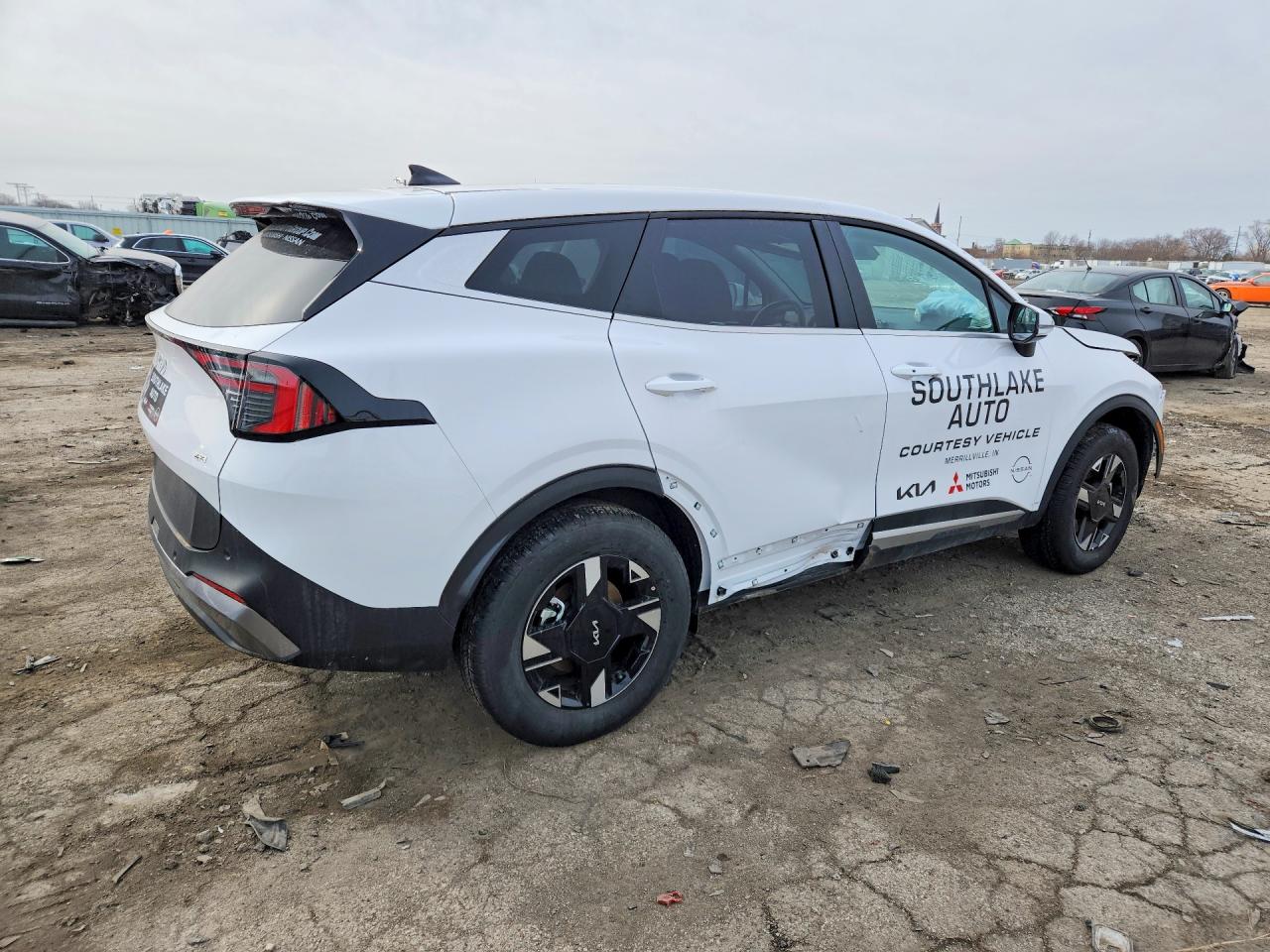 2026 KIA SPORTAGE LX photo 3