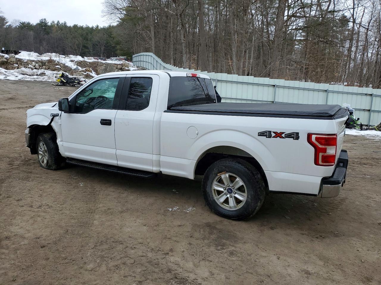 2019 FORD F150 SUPER CAB photo 2