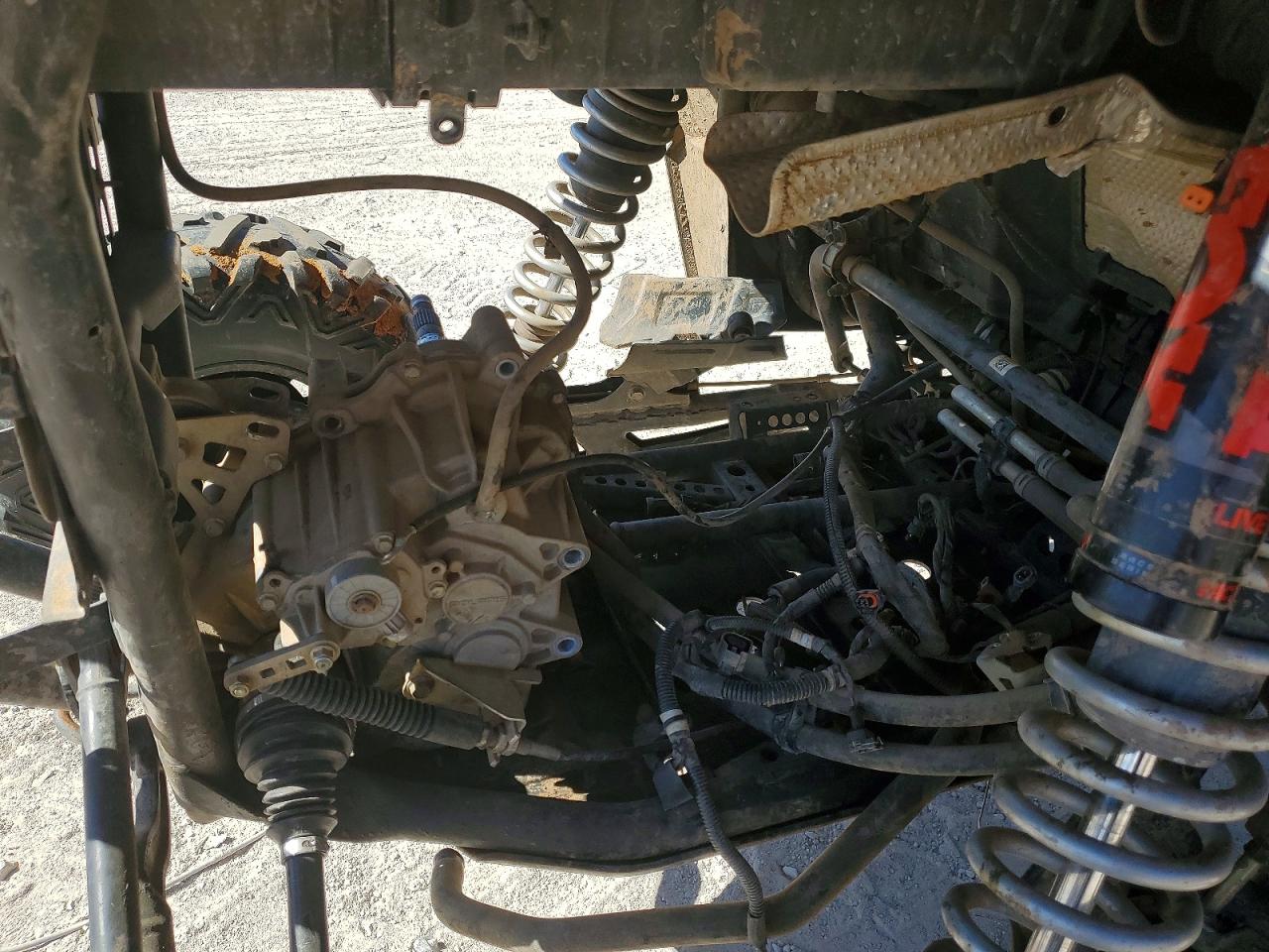 2021 POLARIS RZR UTILITY VEHICLE photo 9
