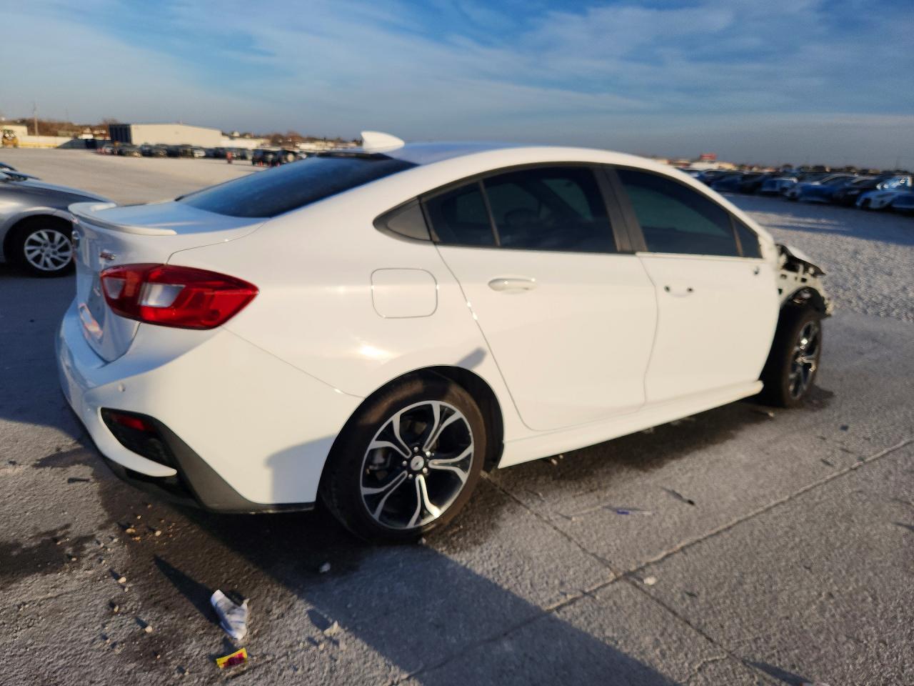 2019 CHEVROLET CRUZE LT photo 7