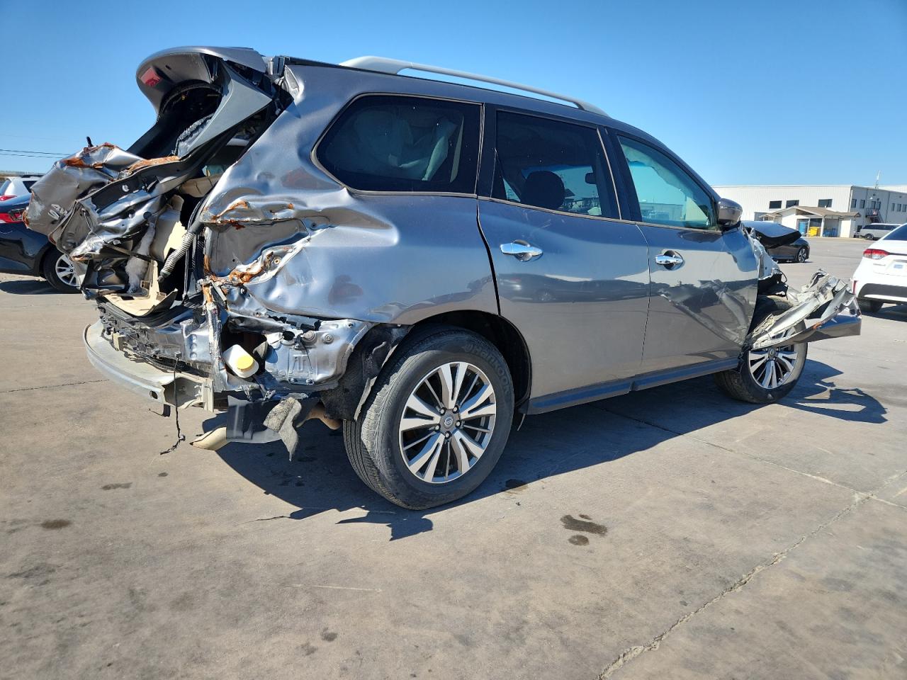 2020 NISSAN PATHFINDER SL photo 3