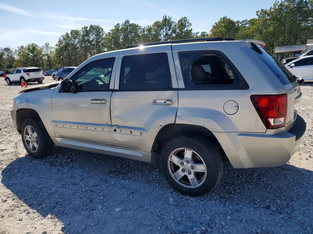 2007 JEEP GRAND CHEROKEE LAREDO photo 2