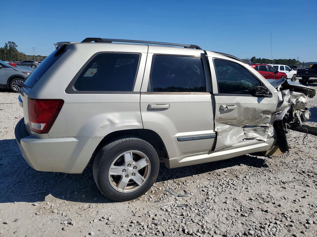 2007 JEEP GRAND CHEROKEE LAREDO photo 3