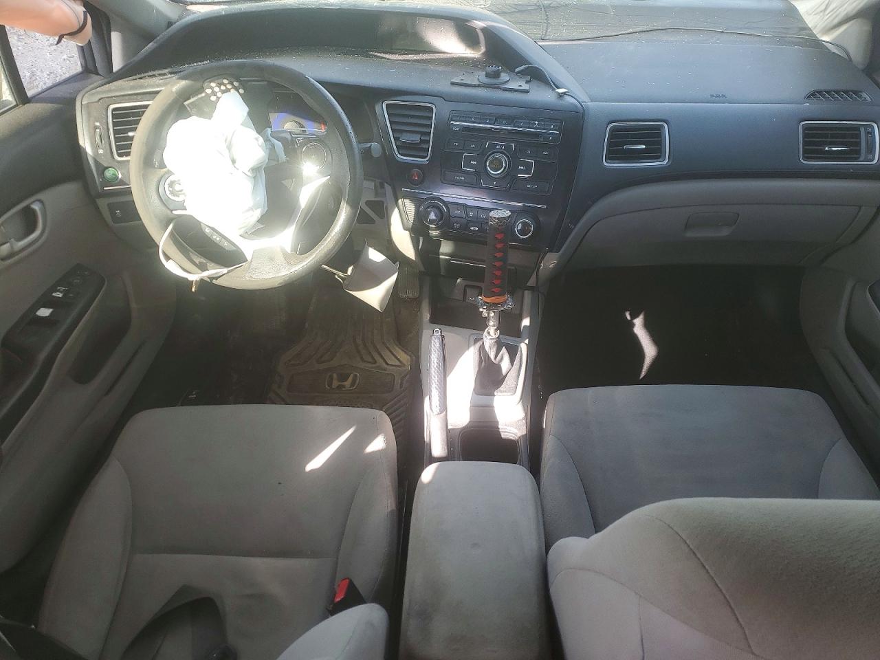 2013 HONDA CIVIC LX photo 15