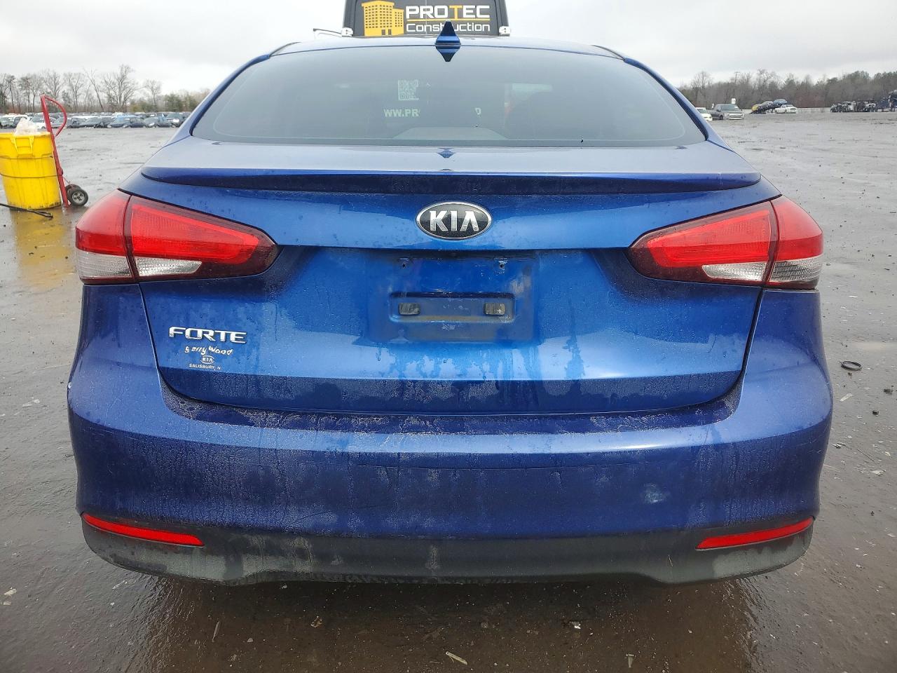 2018 KIA FORTE LX photo 16