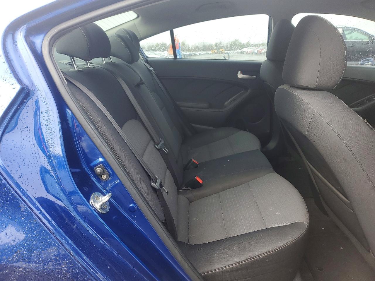 2018 KIA FORTE LX photo 28