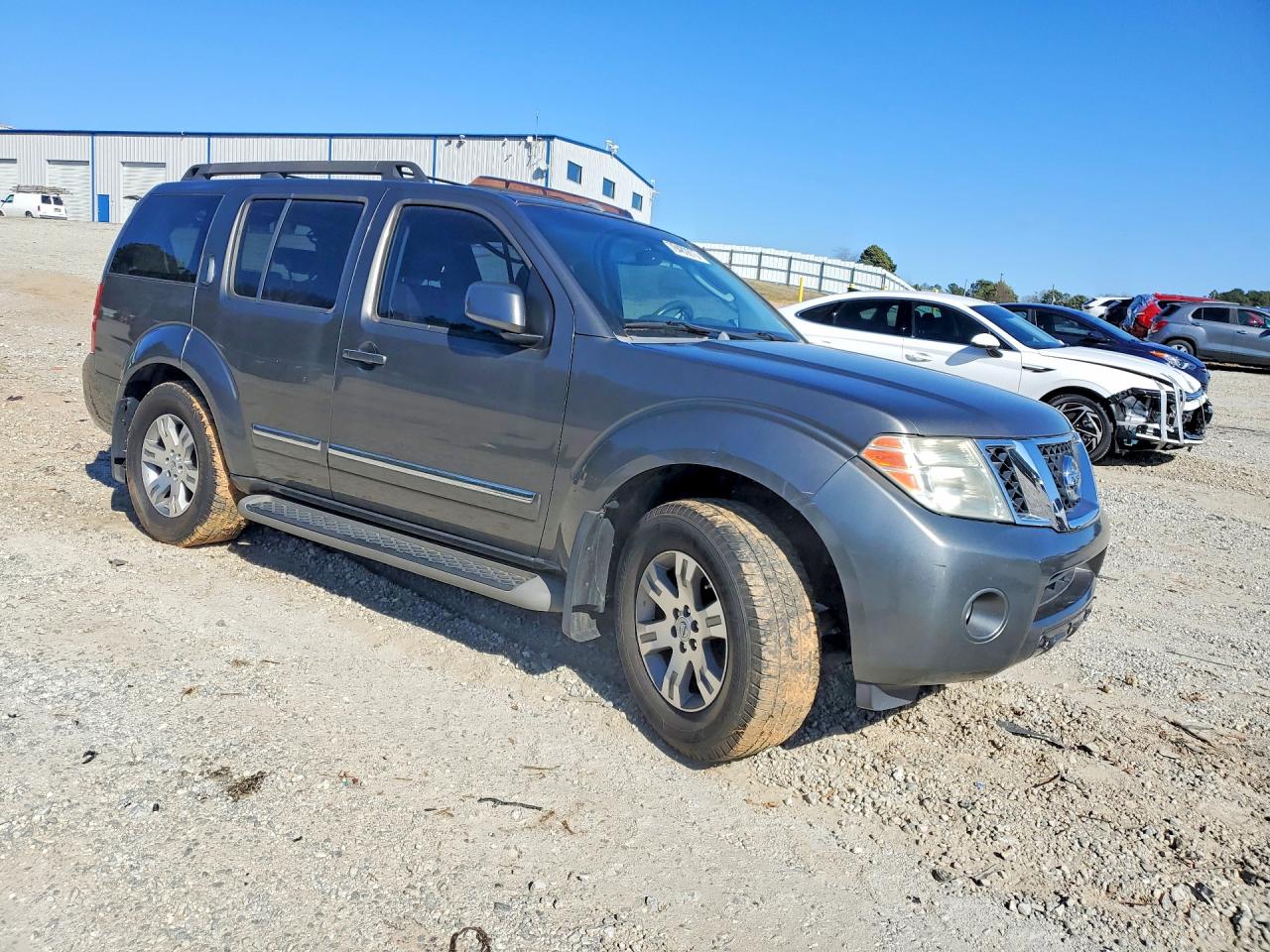 2008 NISSAN PATHFINDER S photo 4