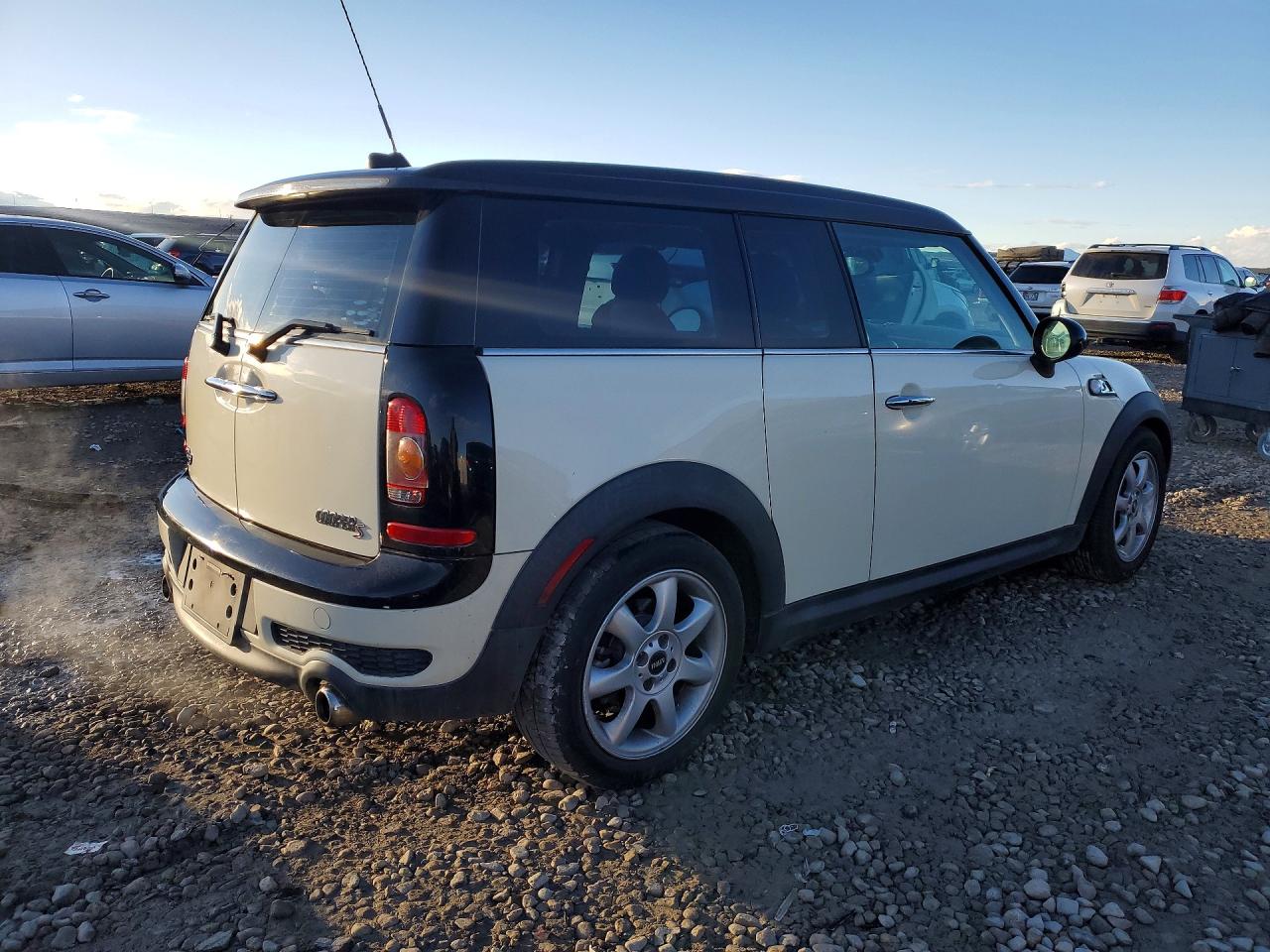 2010 MINI COOPER S CLUBMAN photo 5