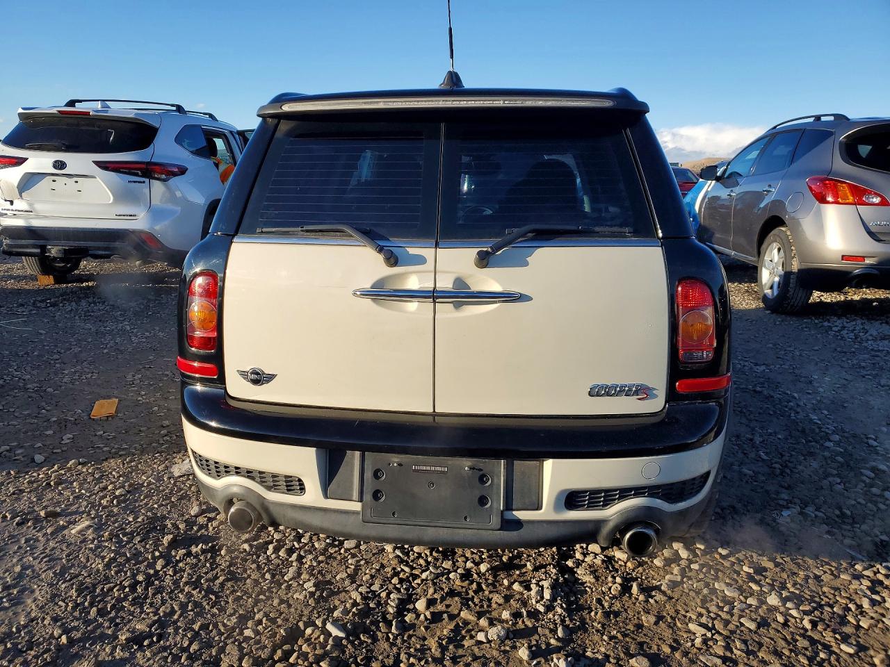 2010 MINI COOPER S CLUBMAN photo 11