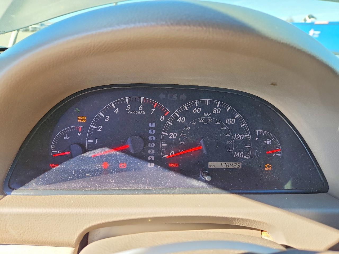 2006 TOYOTA CAMRY LE photo 9