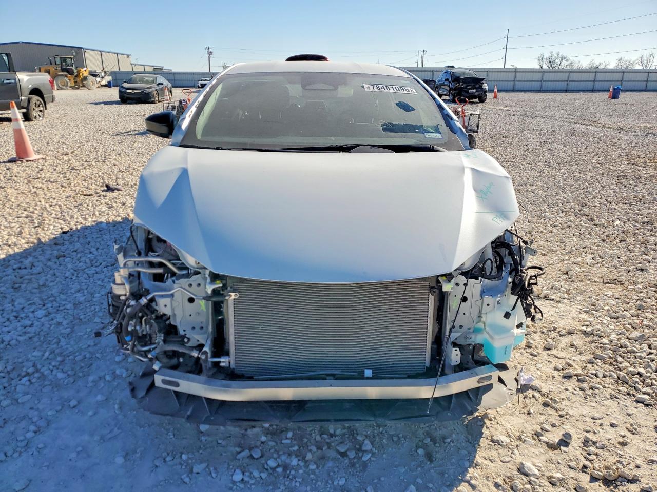 2025 TOYOTA PRIUS SE photo 5