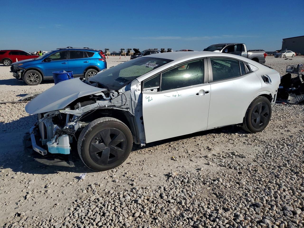 2025 TOYOTA PRIUS