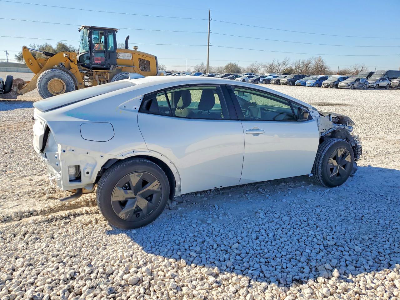 2025 TOYOTA PRIUS SE photo 3
