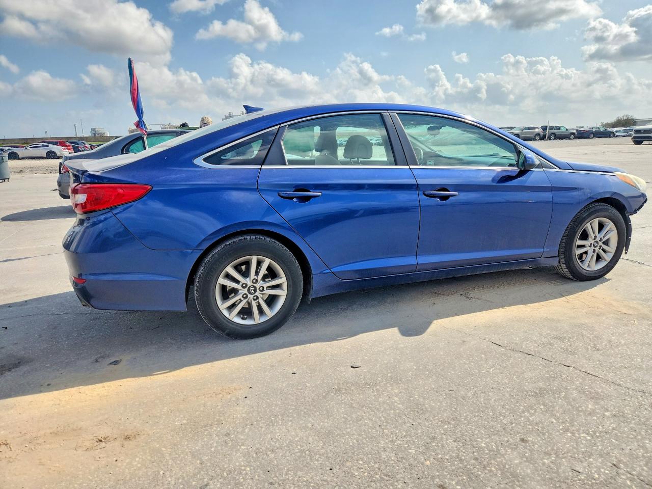 2016 HYUNDAI SONATA SE photo 5