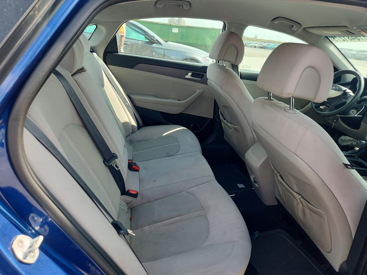 2016 HYUNDAI SONATA SE photo 19