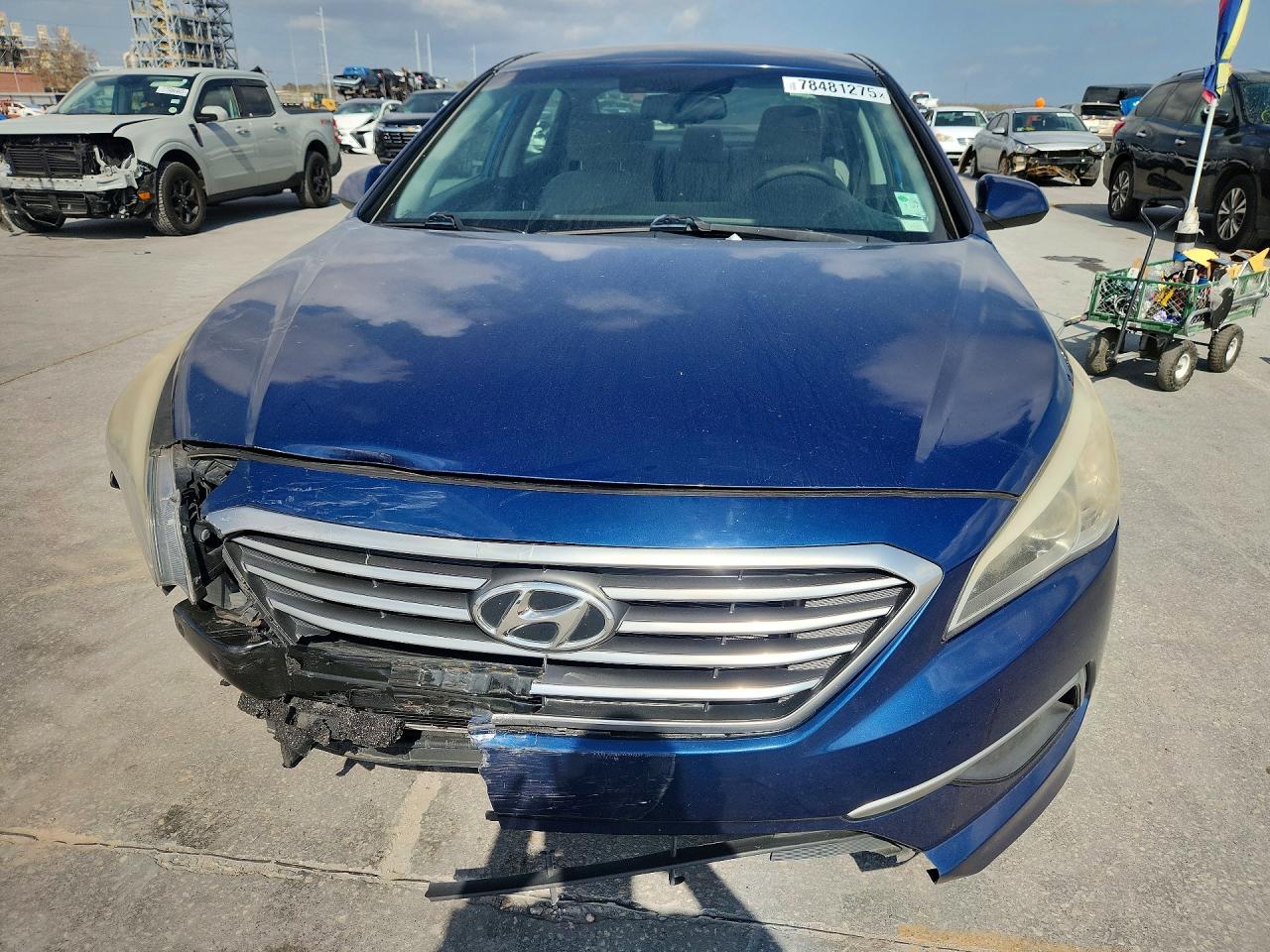 2016 HYUNDAI SONATA SE photo 9