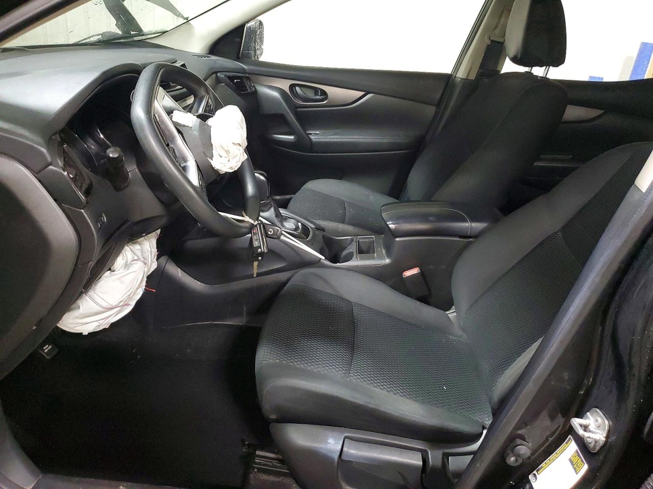 2020 NISSAN ROGUE SPORT S photo 13
