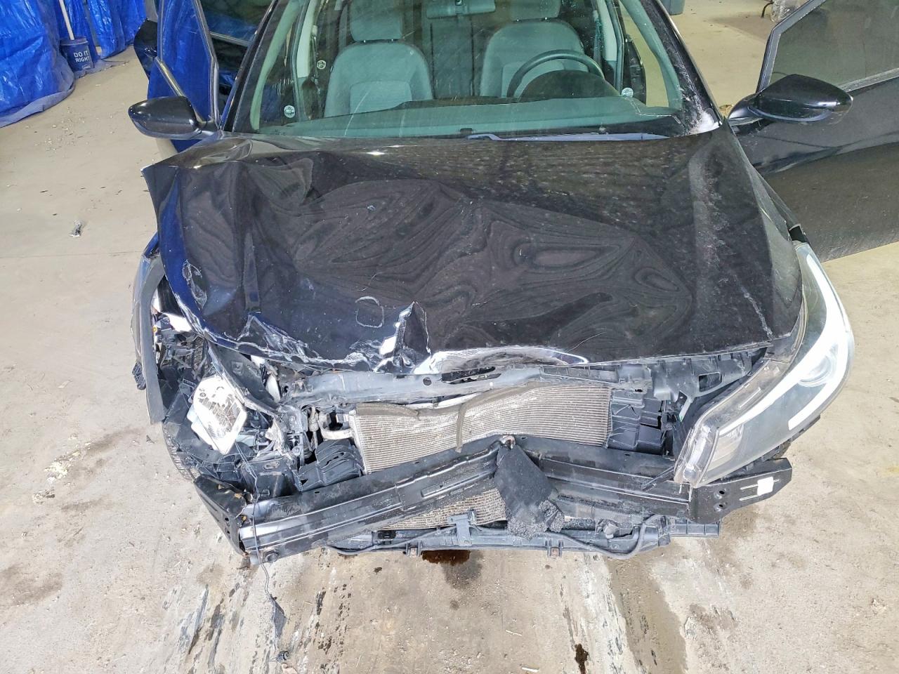 2017 KIA FORTE LX photo 31