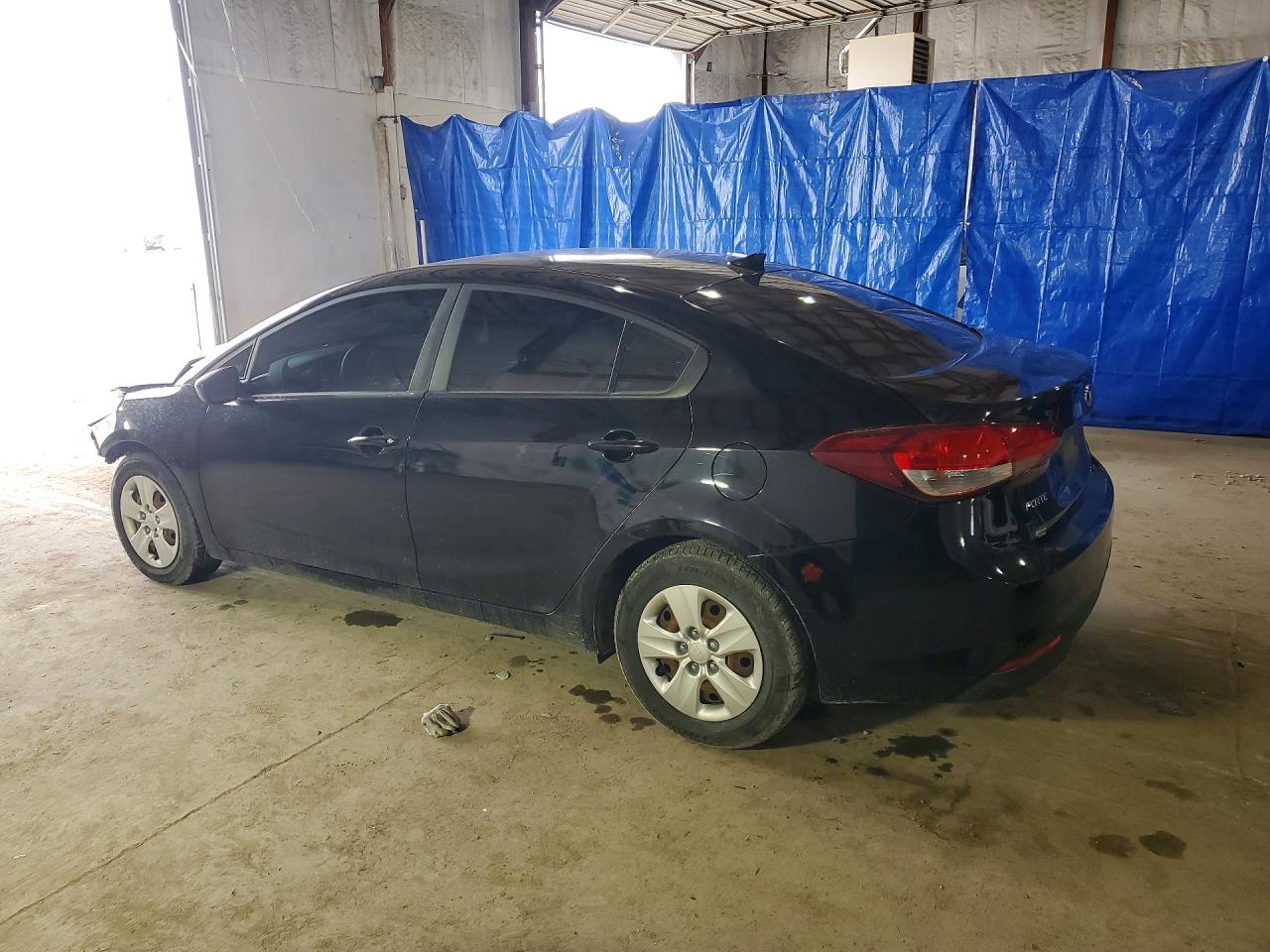 2017 KIA FORTE LX photo 4