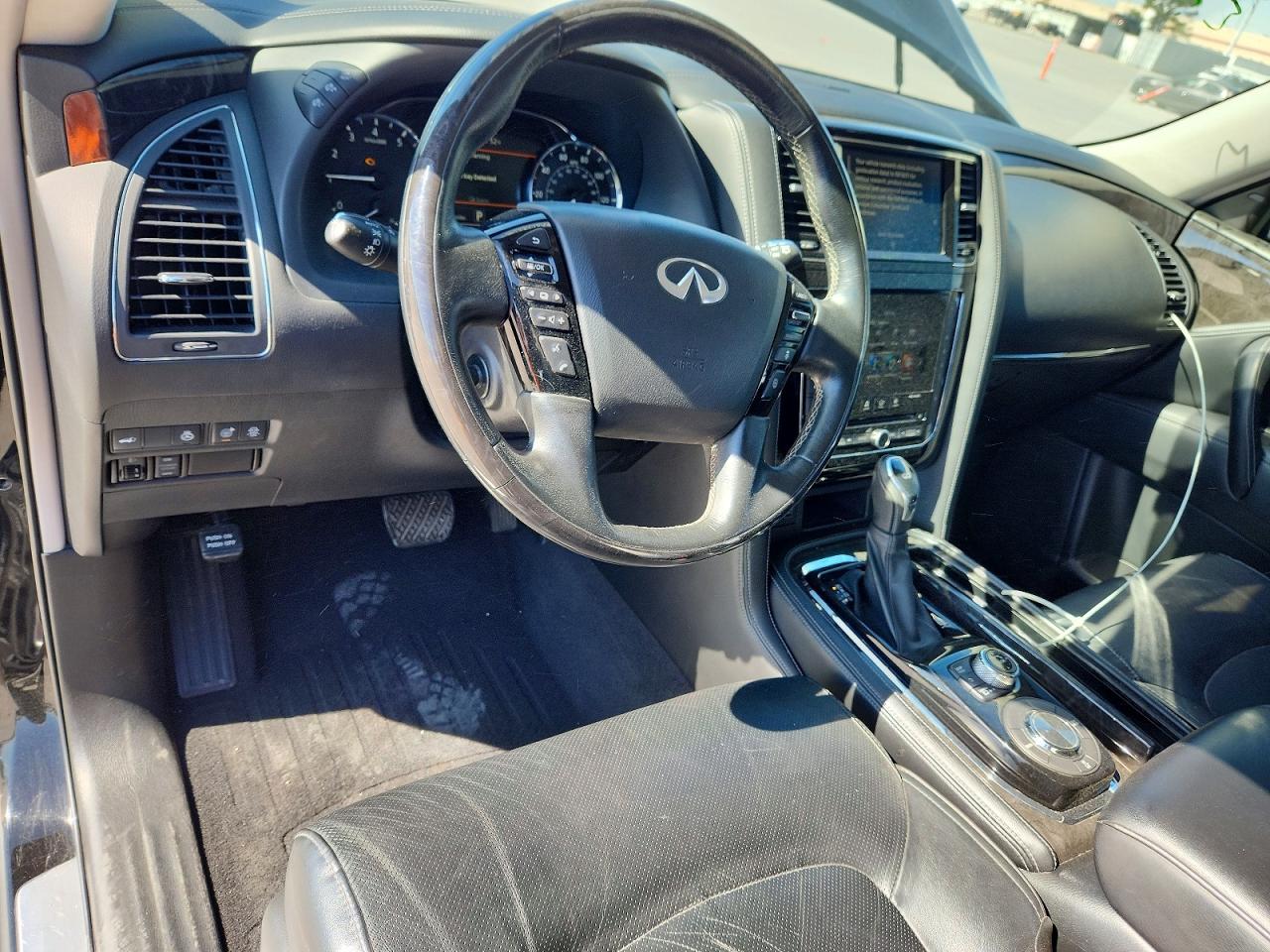 2020 INFINITI QX80 LUXE photo 22