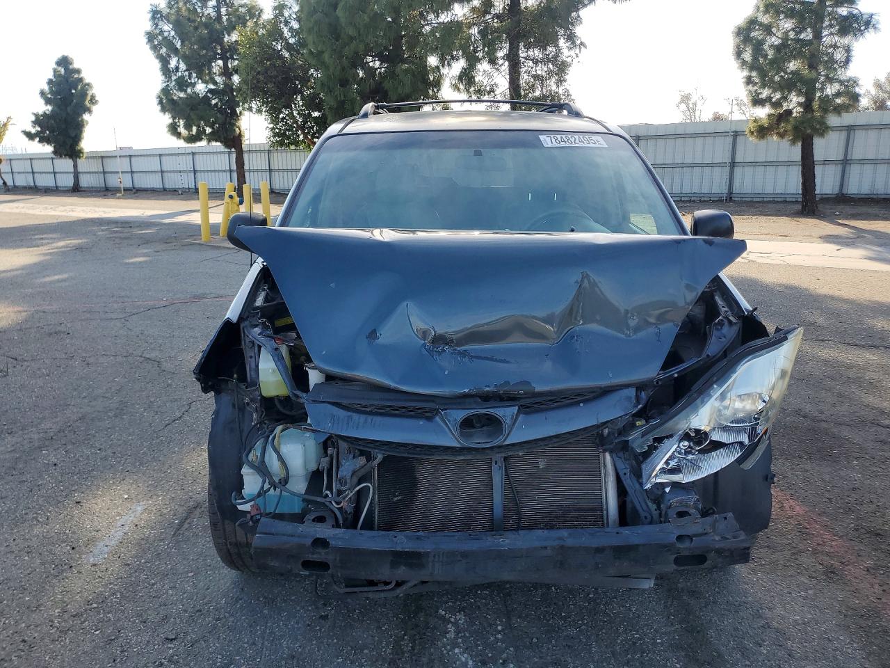 2006 TOYOTA SIENNA CE photo 5