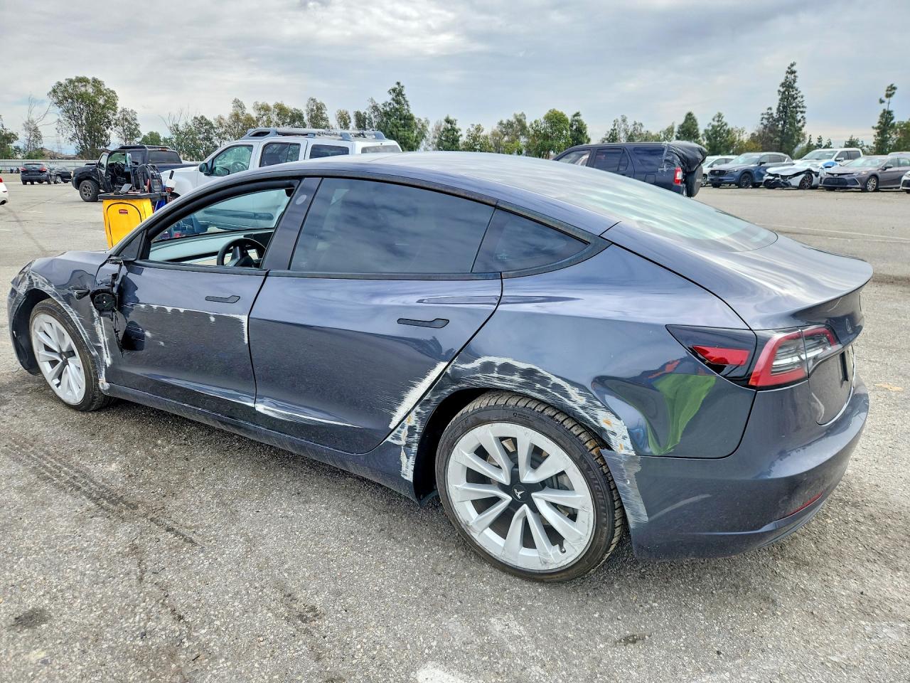 2022 TESLA MODEL 3 photo 2