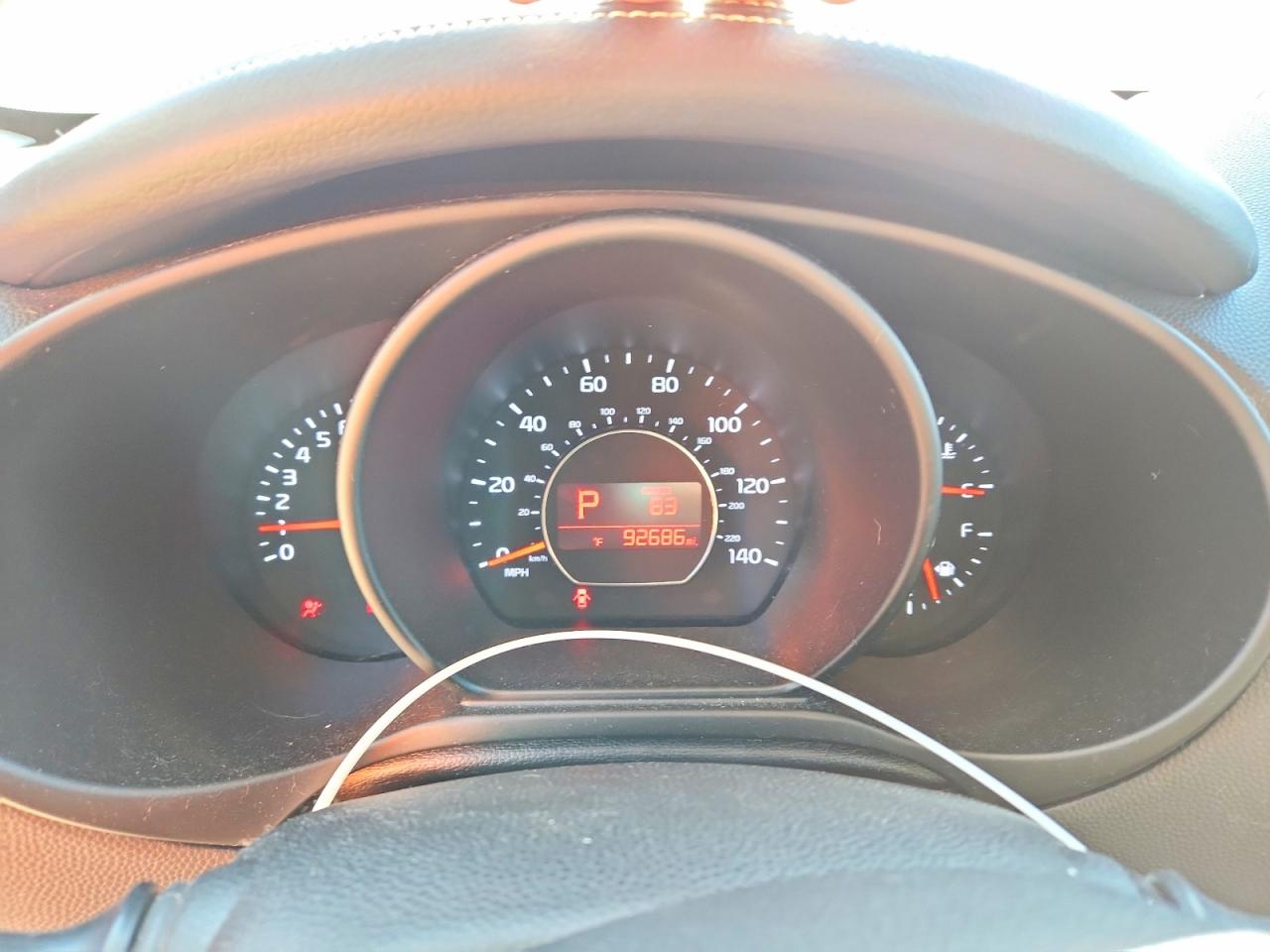 2014 KIA SOUL + photo 17