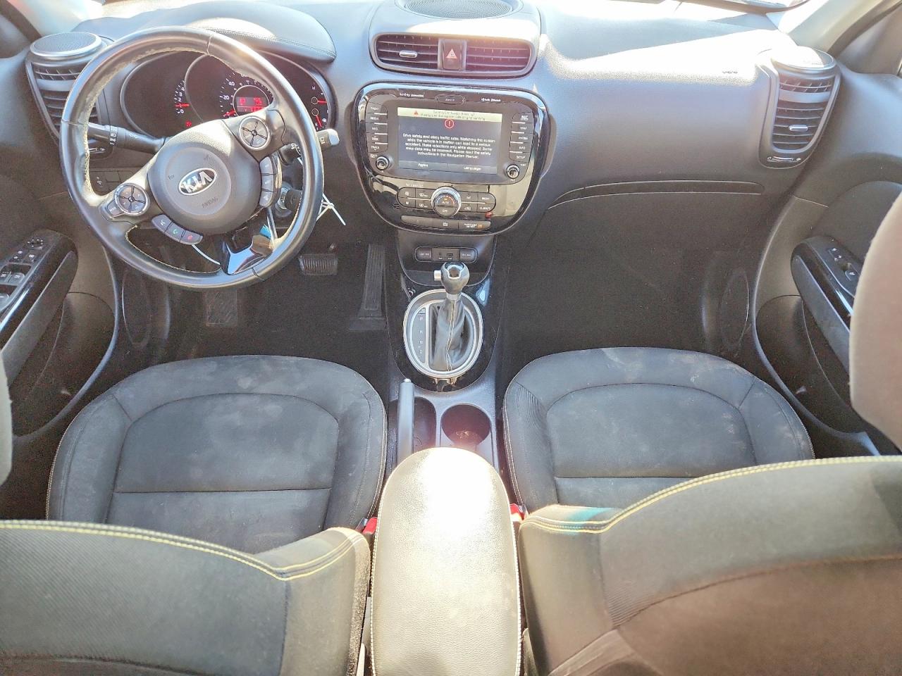 2014 KIA SOUL + photo 15