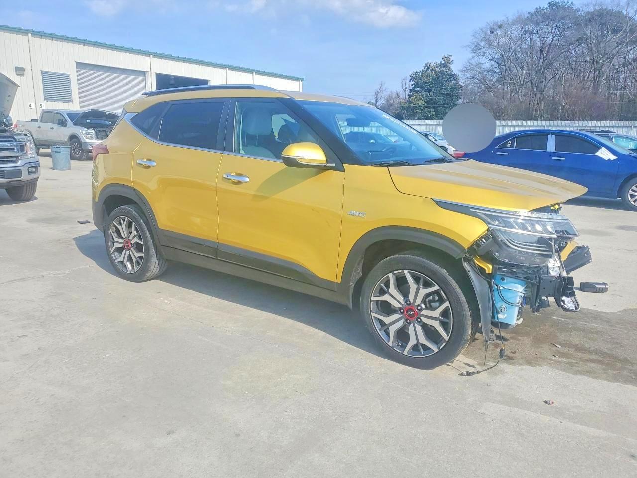 2023 KIA SELTOS SX photo 4