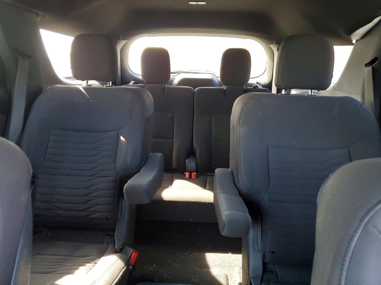 2020 FORD EXPLORER XLT photo 28